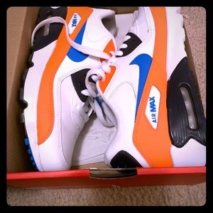 Nike